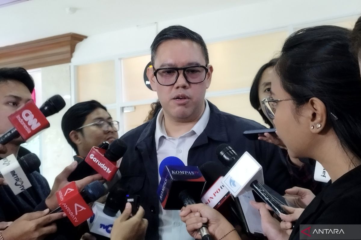DPR tunggu penjelasan terkait aktivis dan demonstran yang ditangkap