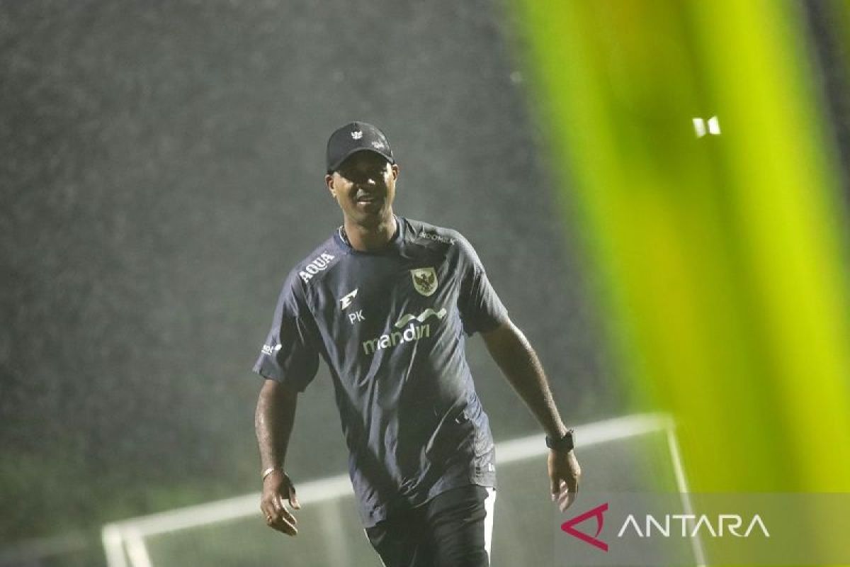 Kluivert kecewa Indonesia batal uji coba dengan Kuwait
