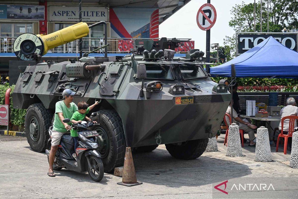 DKI kemarin, aksi damai ojol hingga Pramono pastikan Jakarta aman