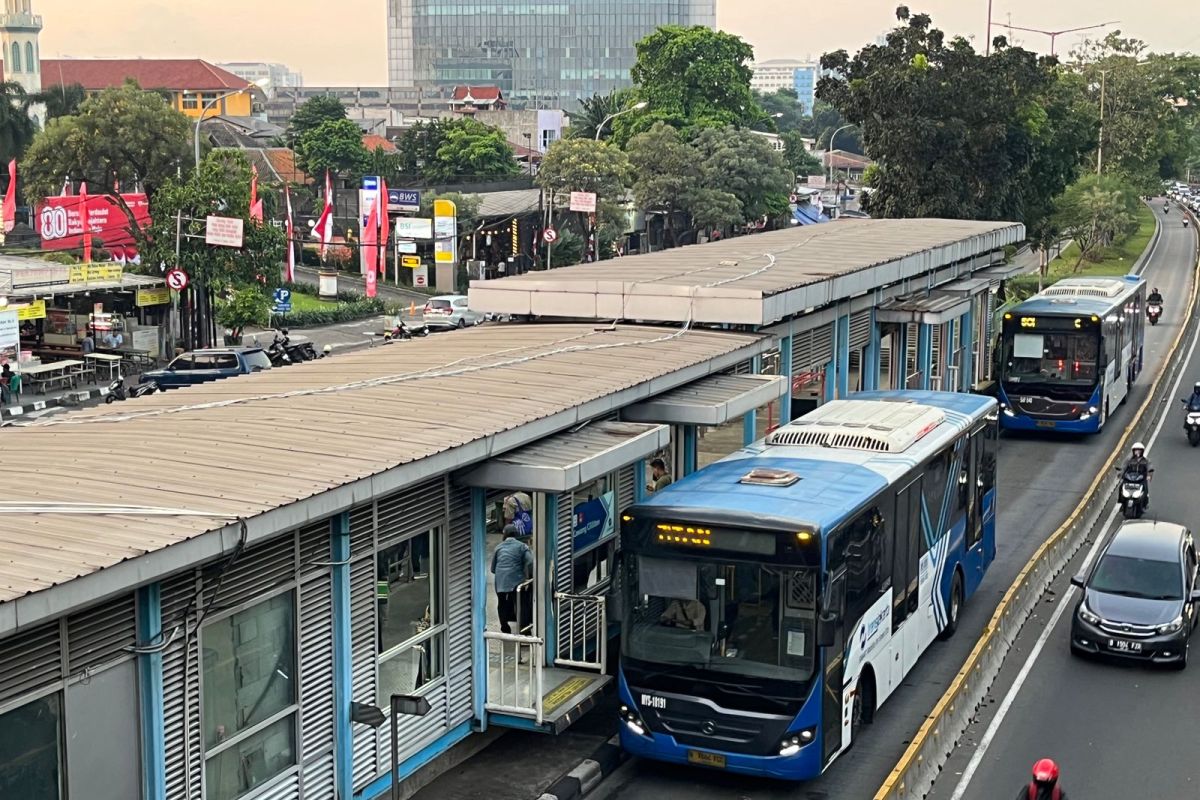 Jakbar usulkan penambahan rute TJ menuju Sentra Primer Barat Kembangan