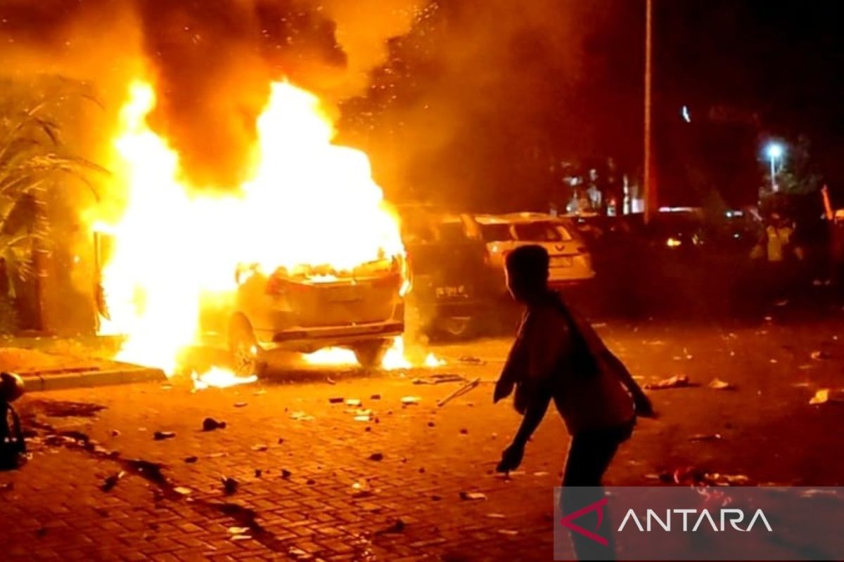 Makassar Riots: South Sulawesi Police arrest 10 suspects