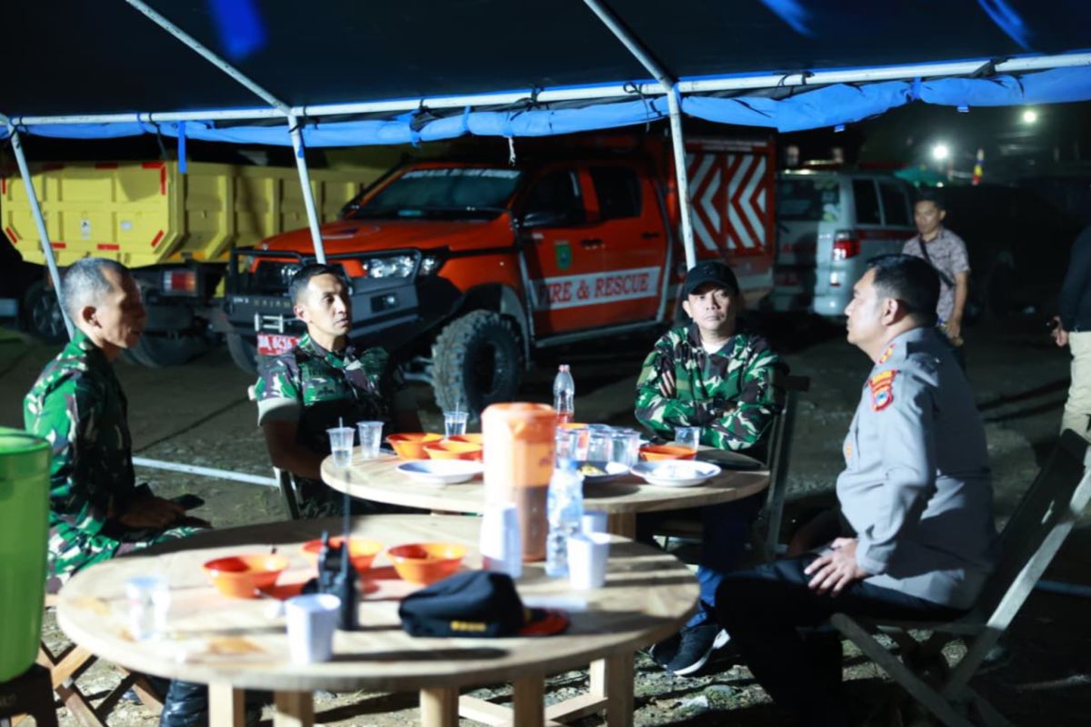 Bupati Tanah Bumbu tugaskan satgas selamatkan penumpang helikopter