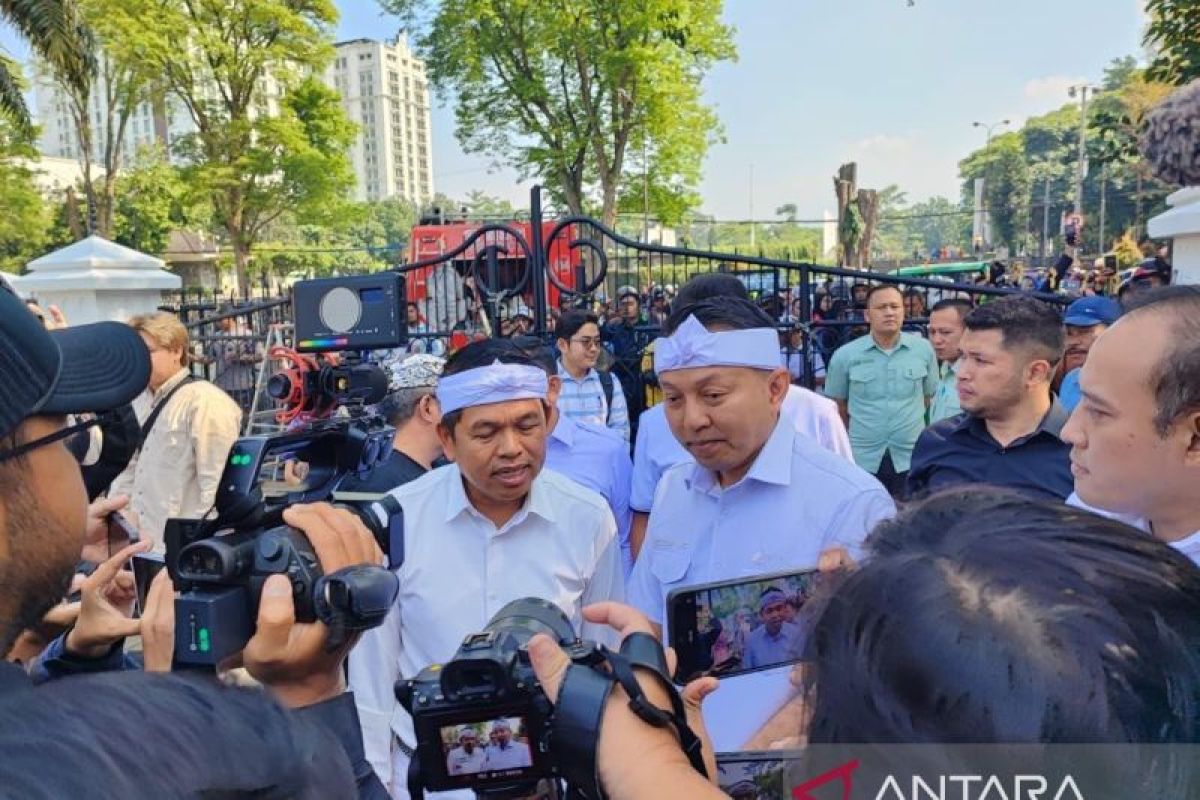 West Java govt to fund social security for 3 mln informal workers