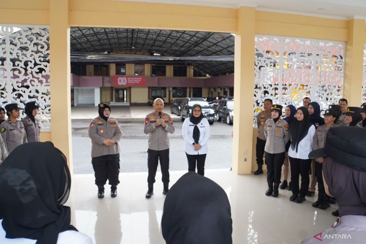Pesan Kapolda Babel di HUT Ke-77 Polwan: Semakin profesional dan dicintai masyarakat