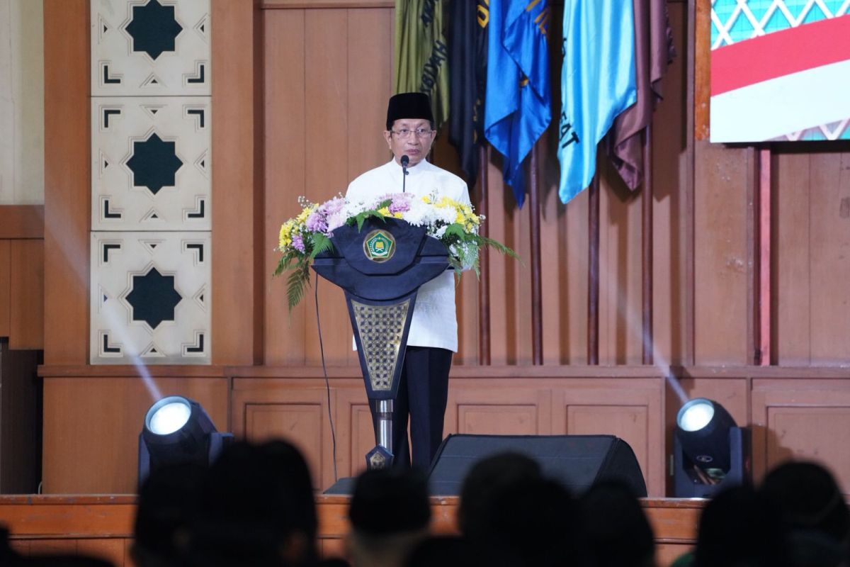 Teacher professionalism reflected in four key competencies : Minister