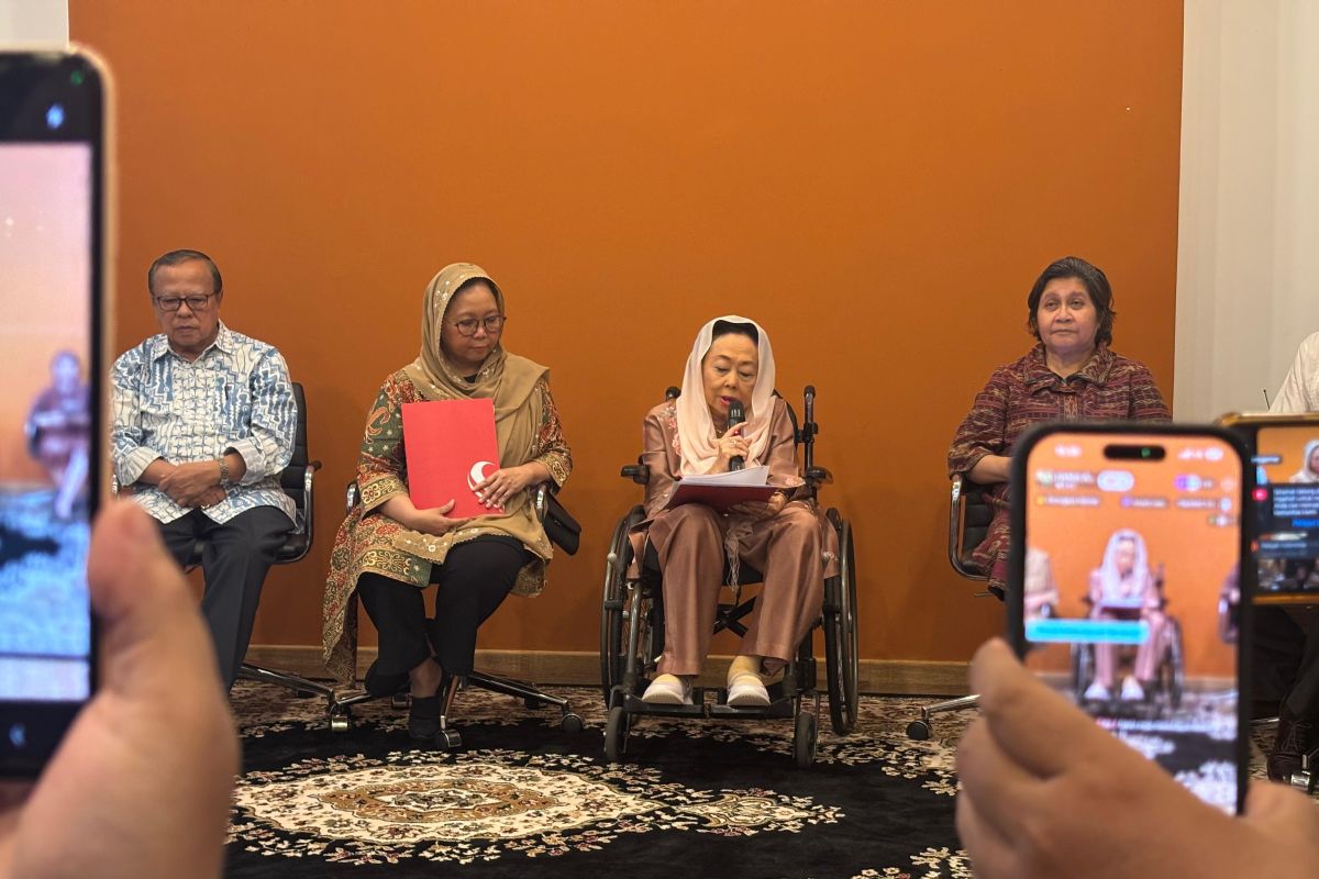 Tokoh masyarakat minta pemerintah dengarkan "17+8 Tuntutan Rakyat"