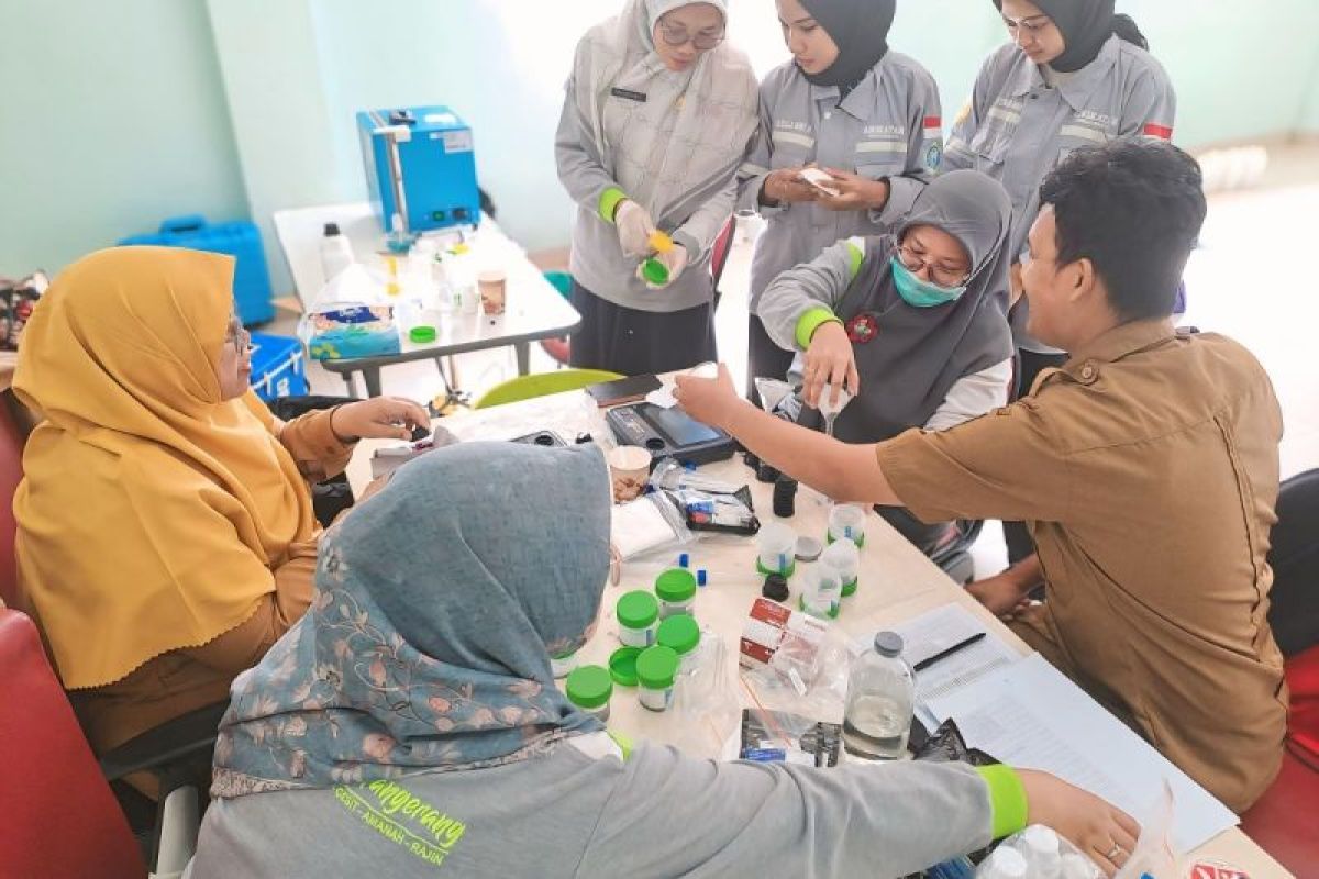Dinkes Tangerang uji kualitas air minum di 600 rumah warga guna cegah penyakit