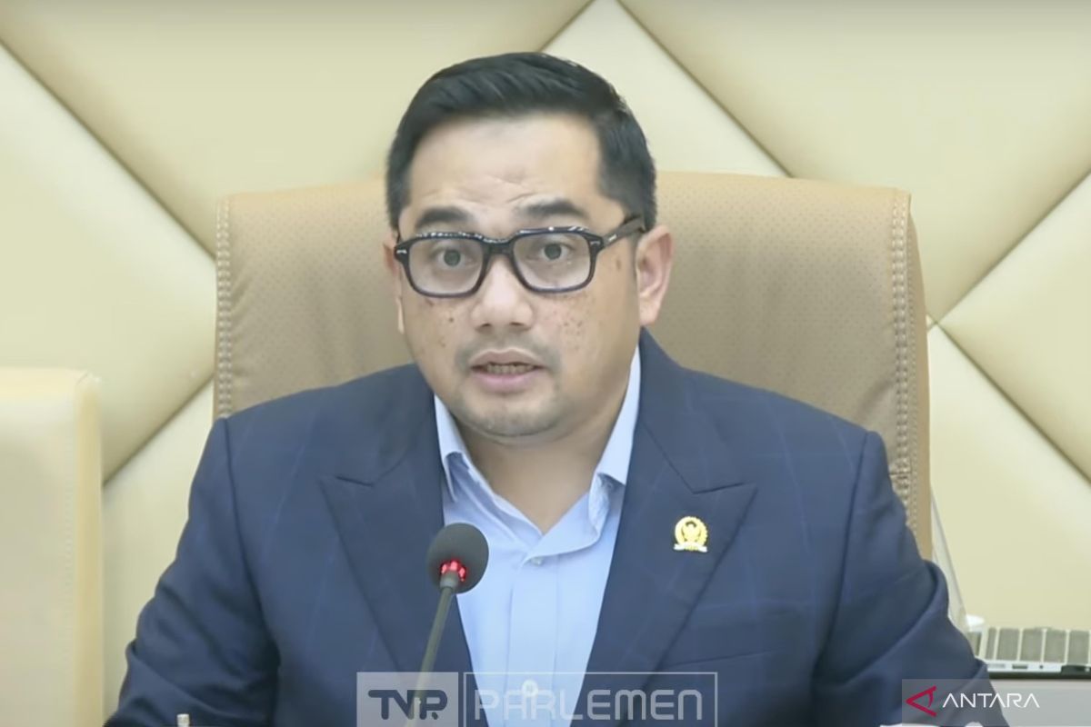 Komisi II batalkan perjalanan luar negeri, dana dikembalikan ke negara