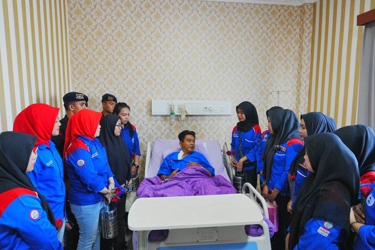 KSPSI jenguk anggota Polri korban kerusuhan di RS Kramat Jati