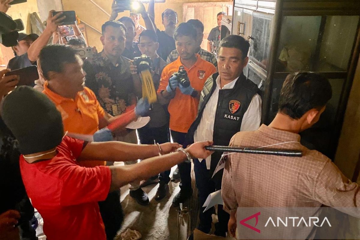 Rekonstruksi pembunuhan di Aceh Barat, tukang bunuh majikan gara-gara uang Rp850 ribu