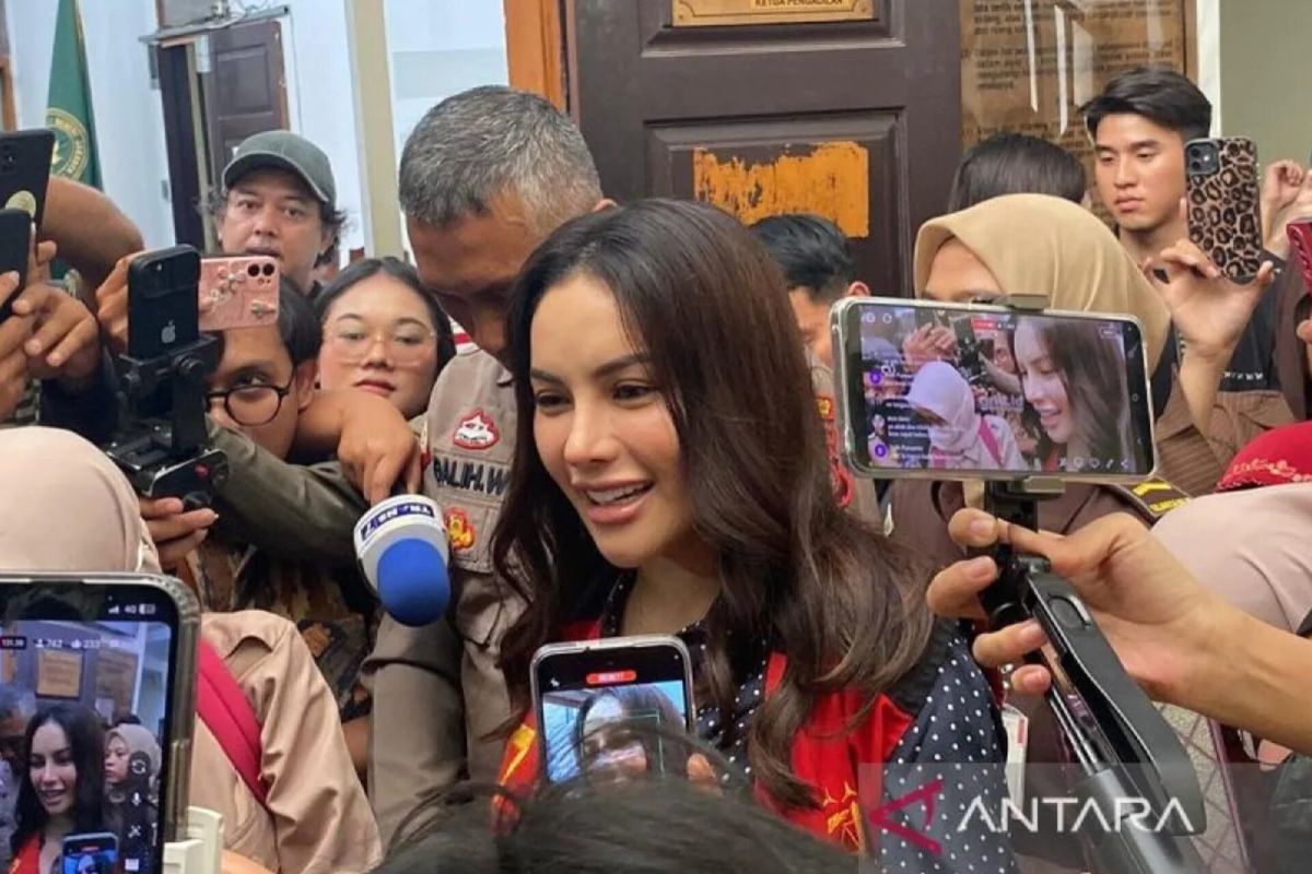 PN Jaksel gelar sidang Nikita Mirzani secara daring imbas aksi demo