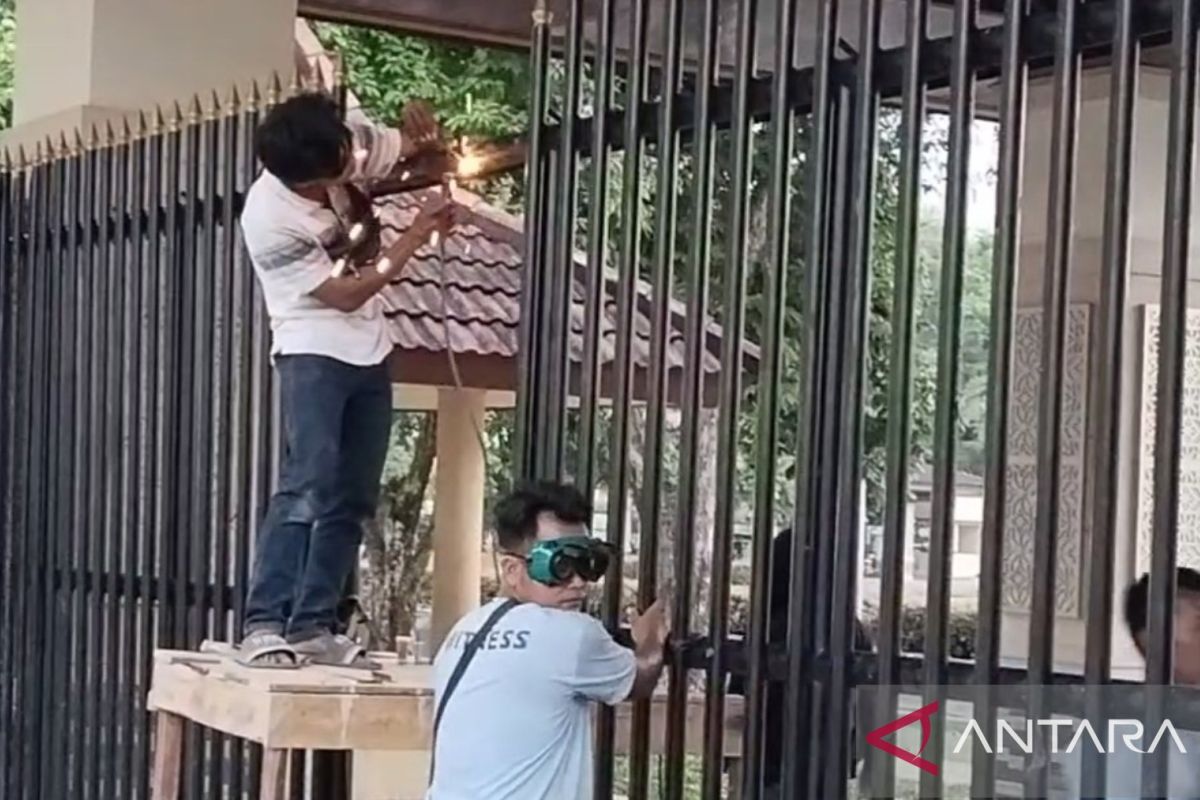 Pemkot Palembang perbaiki 13 fasilitas umum rusak  akibat geng motor