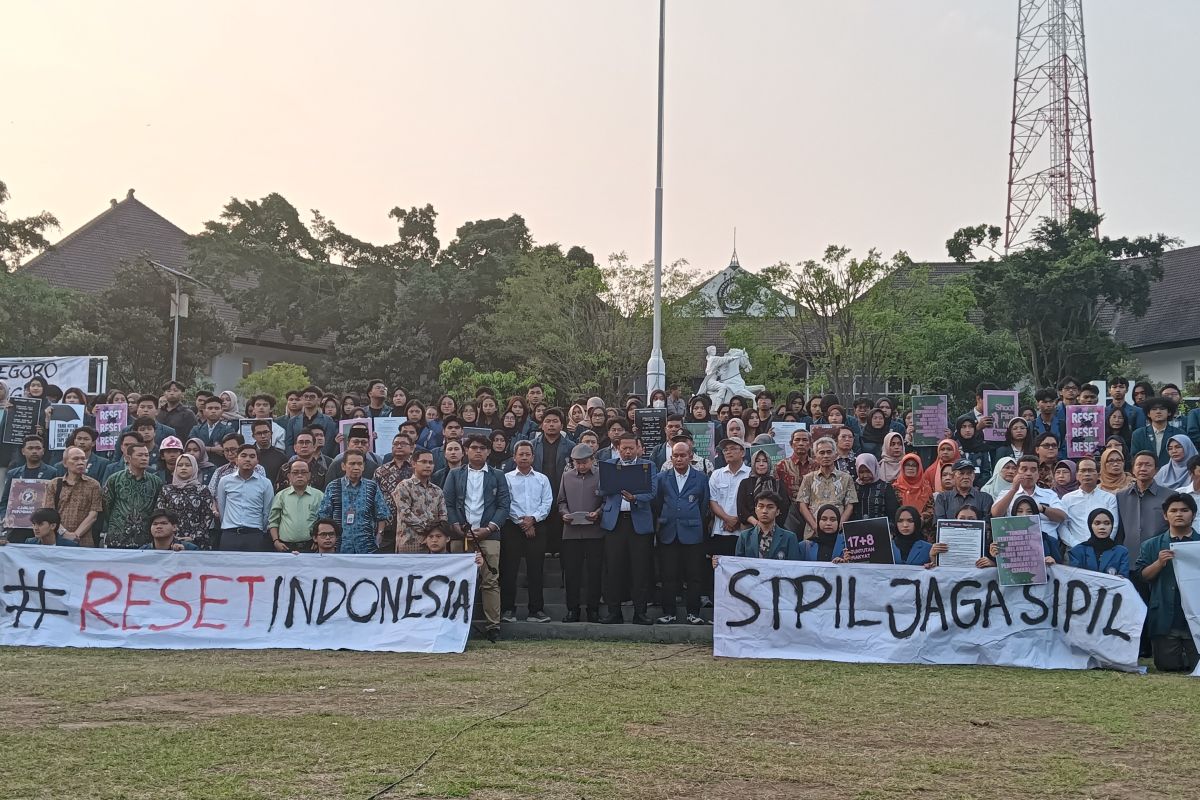 Sivitas akademika Undip sampaikan seruan perdamaian