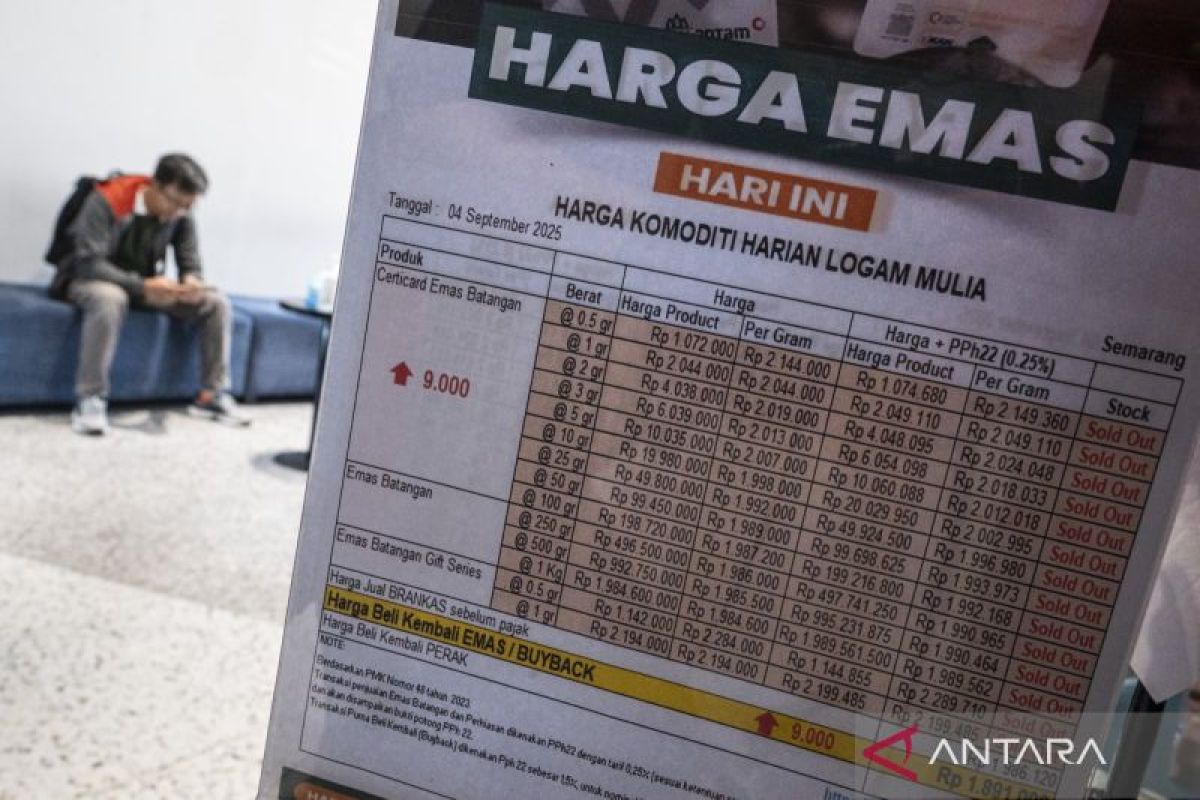 Harga emas Antam Senin ini turun tipis Rp2.000 jadi Rp2,093 juta/gram