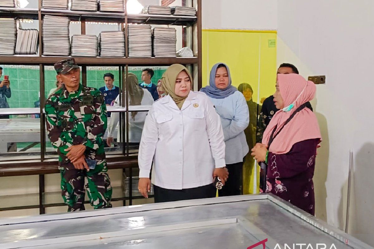 Wabup Situbondo dorong pengadaan bahan pangan MBG dari warga lokal