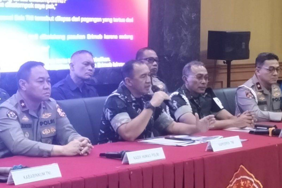 Kapuspen TNI bantah lima informasi viral bahwa TNI terlibat aksi demo