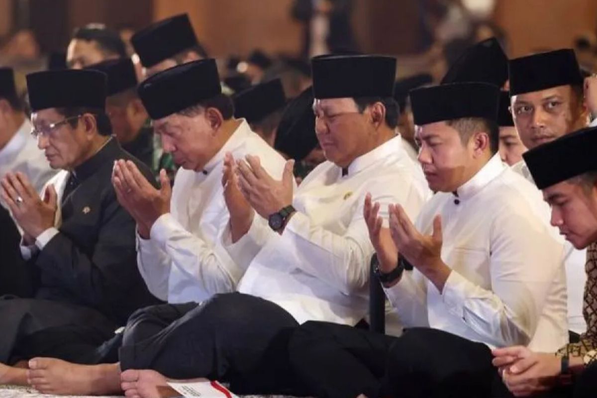 Muslims in Jakarta mark Prophet's birthday with call for unity