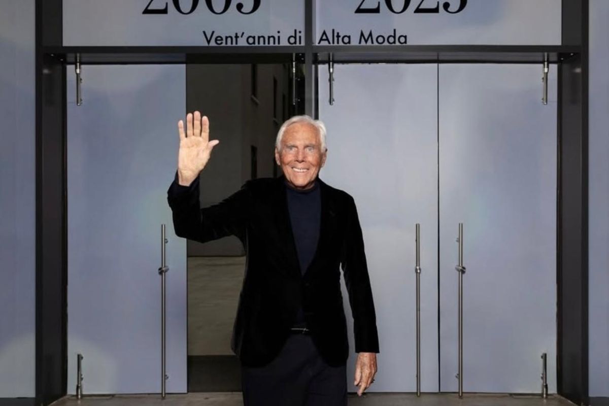 Sederet karya mode mendiang Giorgio Armani warnai karpet merah