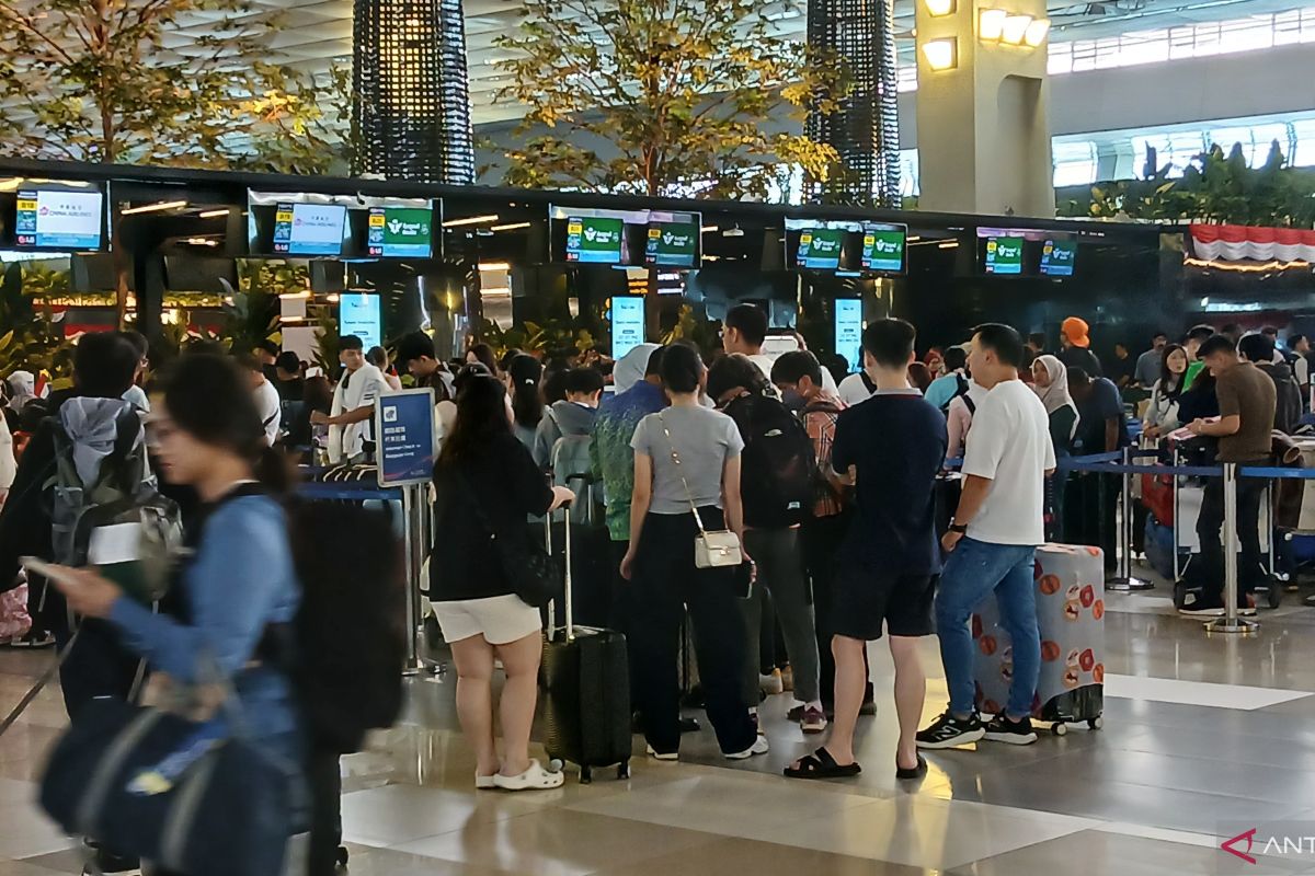 Pergerakan penumpang di Bandara Soetta capai 133 ribu libur Maulid