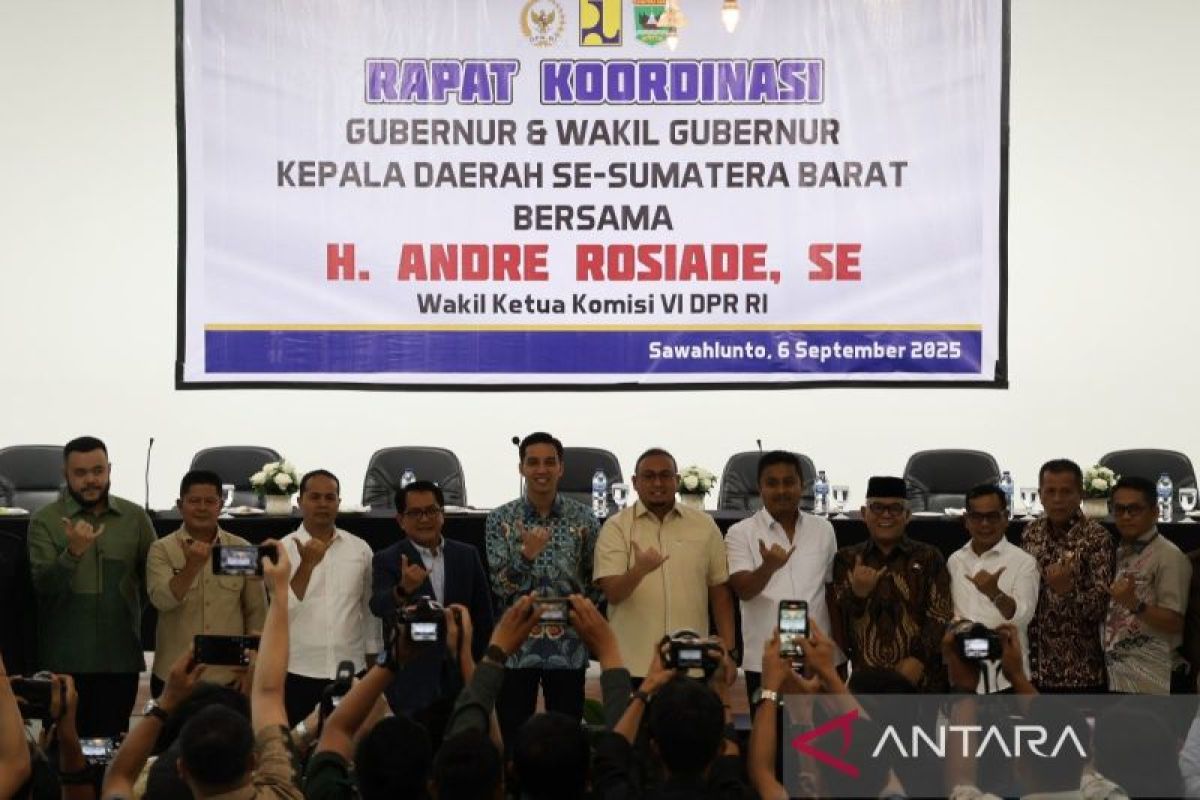 Legislator paparkan peluang Sumbar peroleh Inpres Jalan Daerah tahap dua