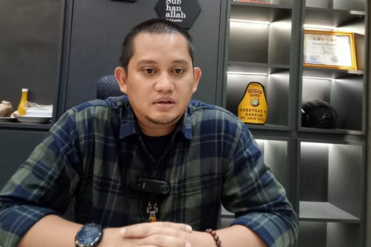 Warga kembalikan 32 barang milik Ahmad Sahroni yang dijarah