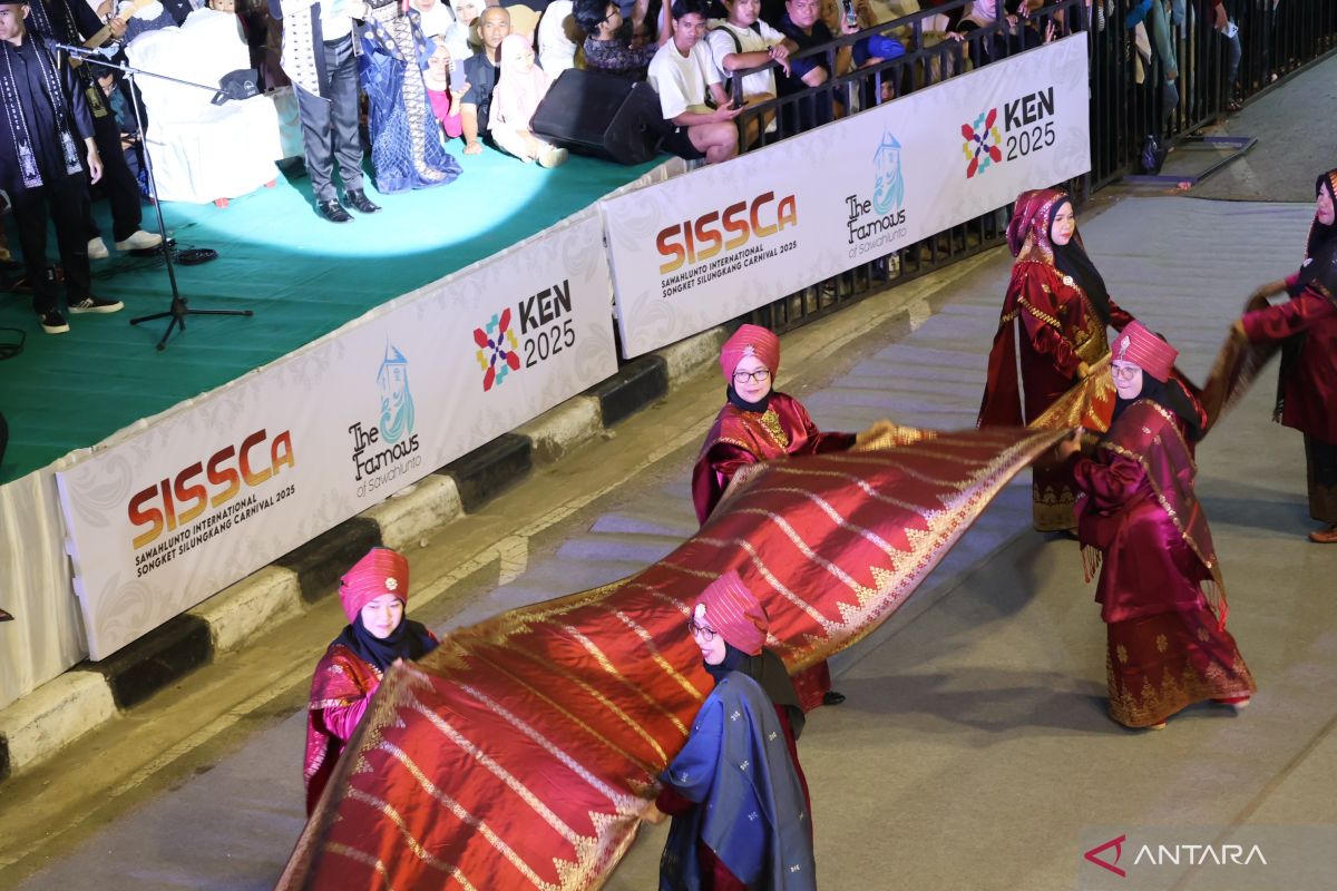 Wali Kota Sawahlunto: Songket cerminan dari identitas sejarah