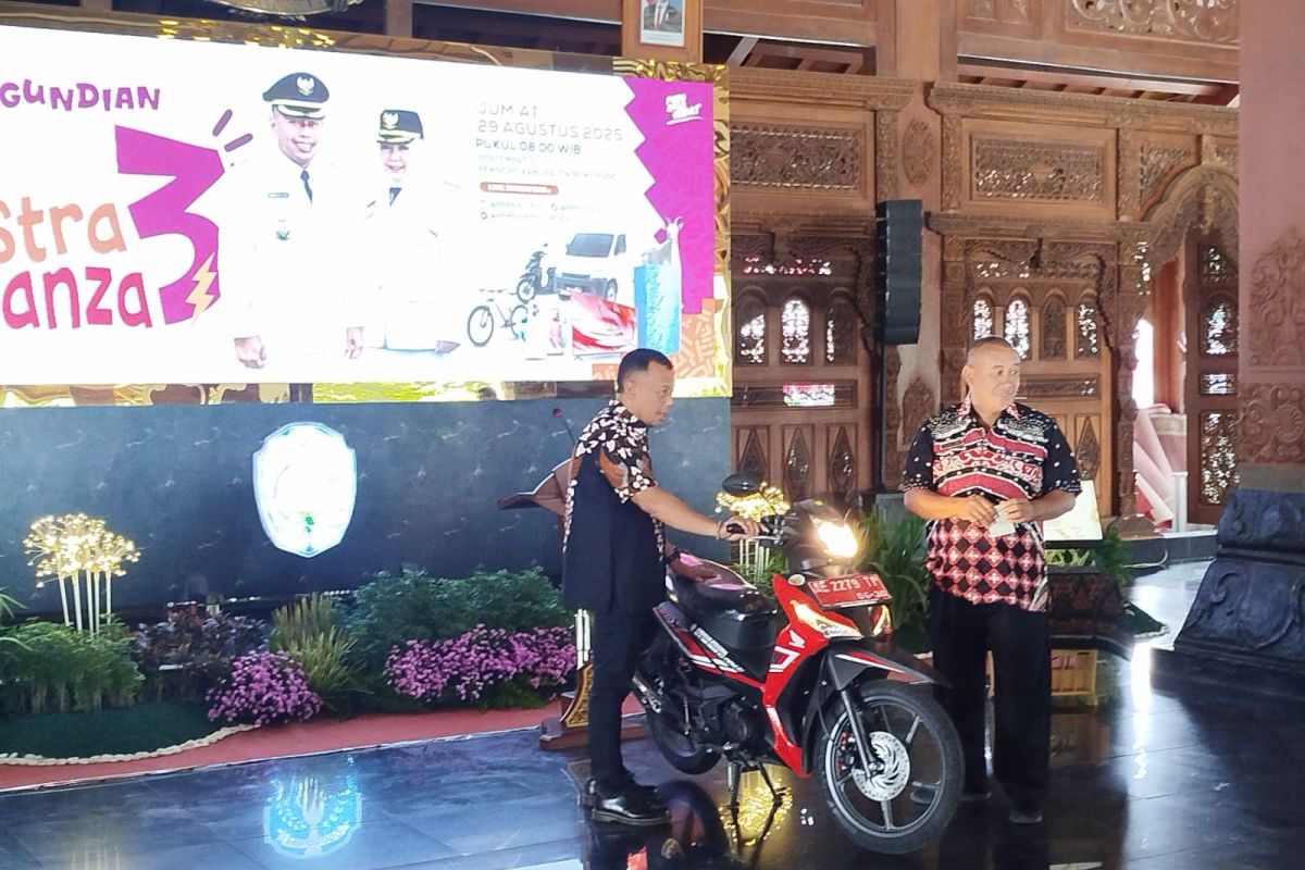 Ponorogo sediakan motor operasional lurah dorong pemungutan pajak