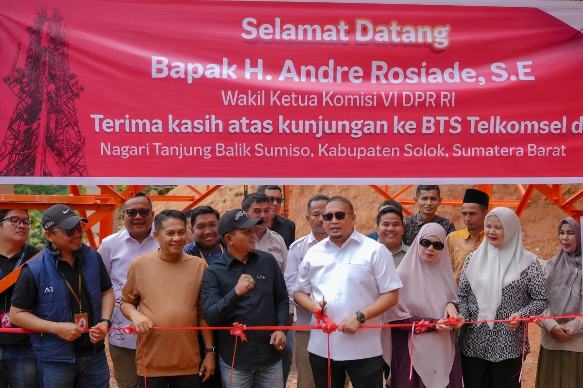 Pemkab Solok bangun BTS di desa terpencil