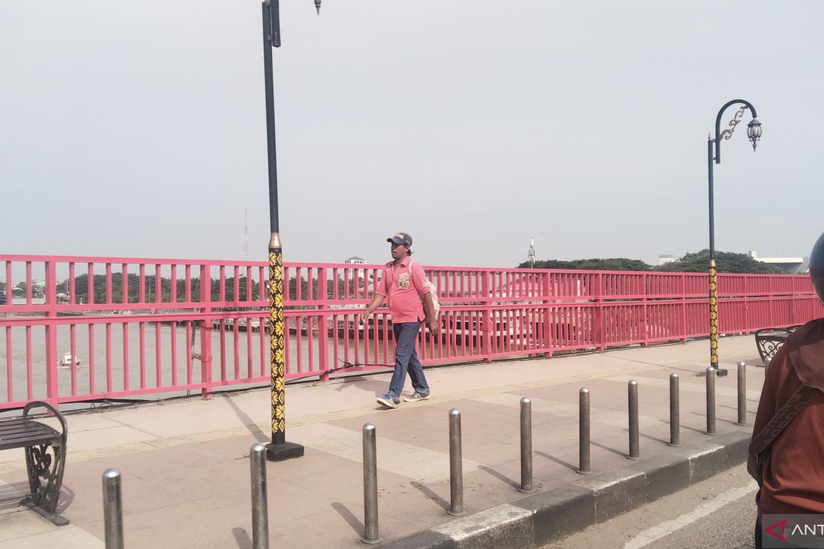 Satpol PP Palembang amankan 15 pengamen, jaga kenyamanan wisatawan