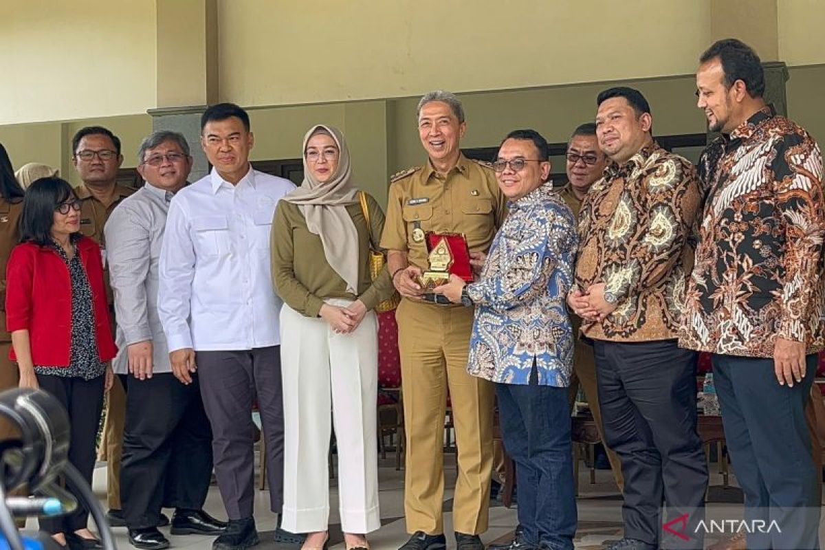 Wali Kota Bogor siap sinergi di hadapan Komisi VII DPR RI