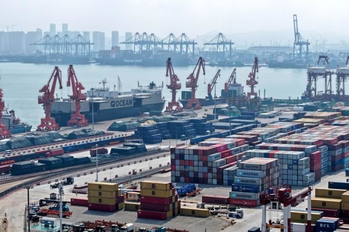 Perdagangan luar negeri China naik 3,5 persen pada Agustus 2025