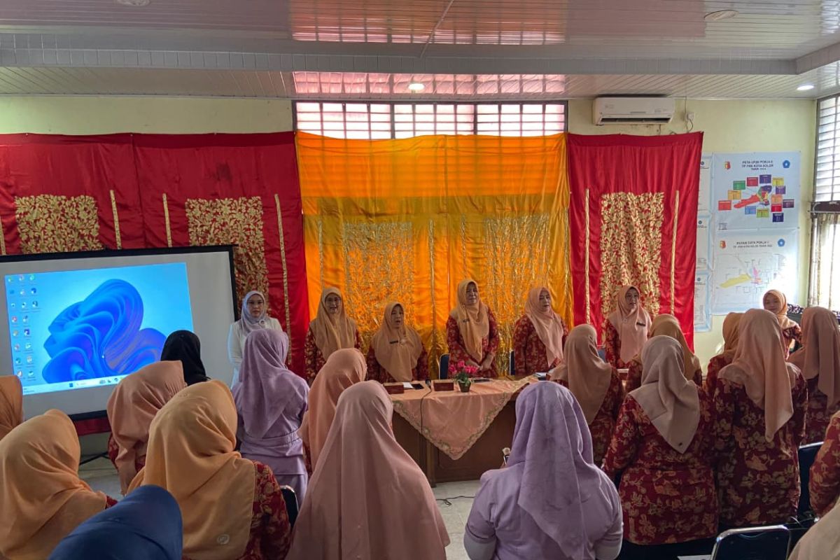 DWP Kota Solok Gelar Pertemuan Bulanan, Bahas Perawatan Kulit dan Pencegahan Penuaan Dini