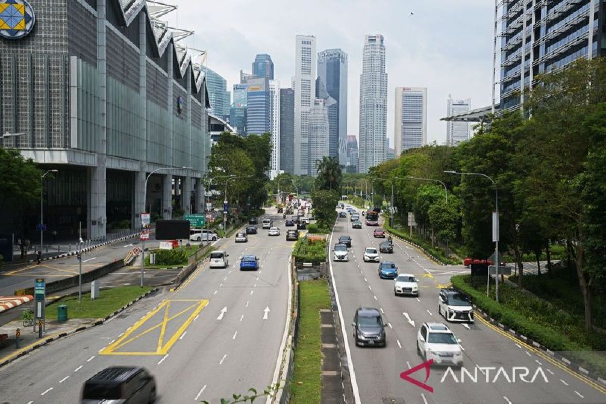 Nomura: Singapura tanggung 20 persen lebih biaya tarif AS