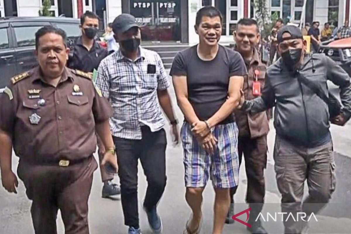 Tim Tabur Kejati Sumut amankan DPO Kejari Medan di Tanjung Balai