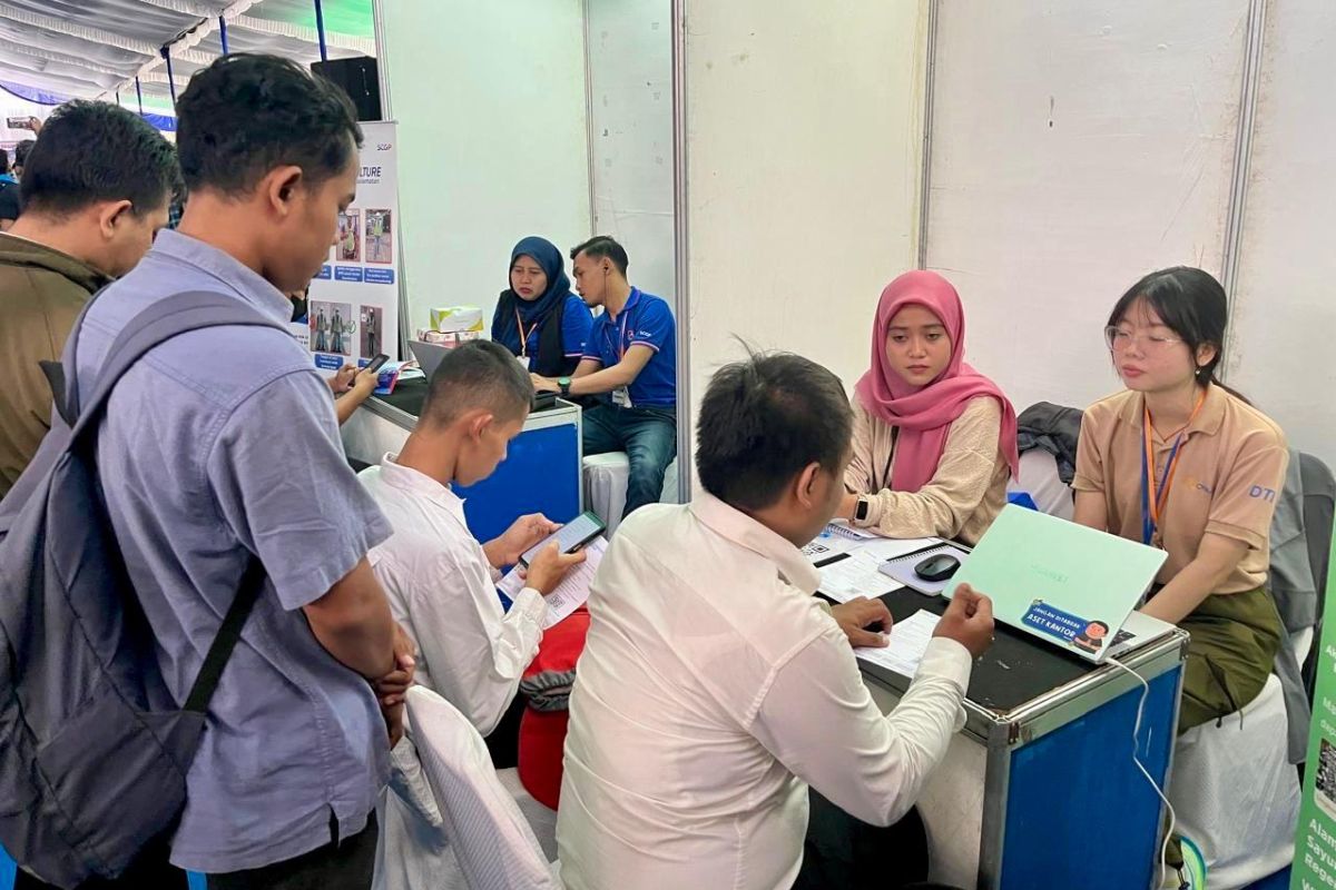 Portal "AyoKerjo Jateng" sediakan lowongan kerja di berbagai daerah