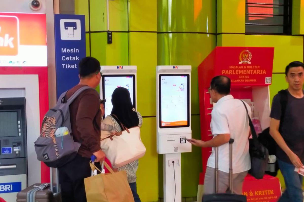 KAI Jakarta layani 329 ribu pelanggan selama libur Maulid Nabi 