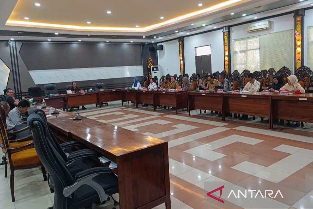 DPRD Kapuas tampung aspirasi para guru terkait JKN