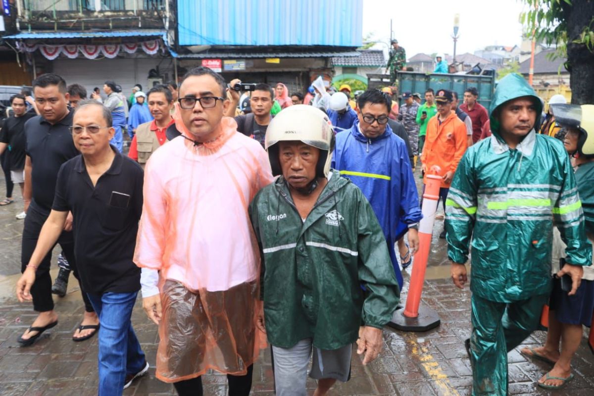 Denpasar declares emergency after widespread flood strikes city