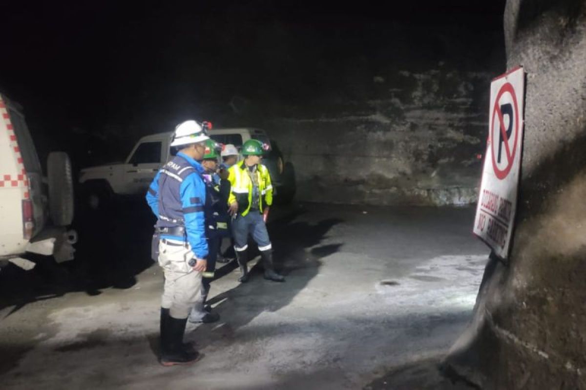 Tujuh pekerja terjebak dalam tambang bawah tanah Freeport belum bisa dihubungi