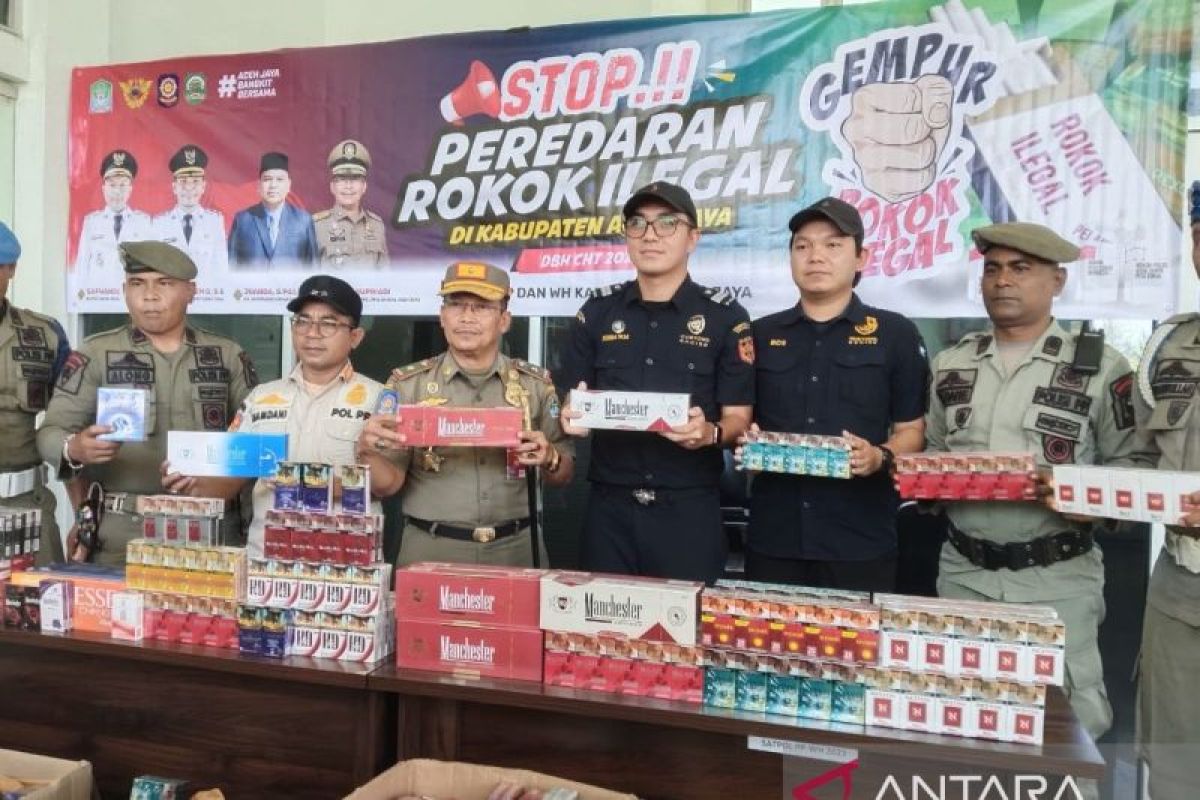 Bea Cukai dan Satpol PP Aceh Jaya sita 62 ribu batang rokok ilegal