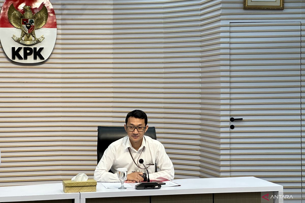 KPK panggil 16 saksi kasus CSR BI-OJK