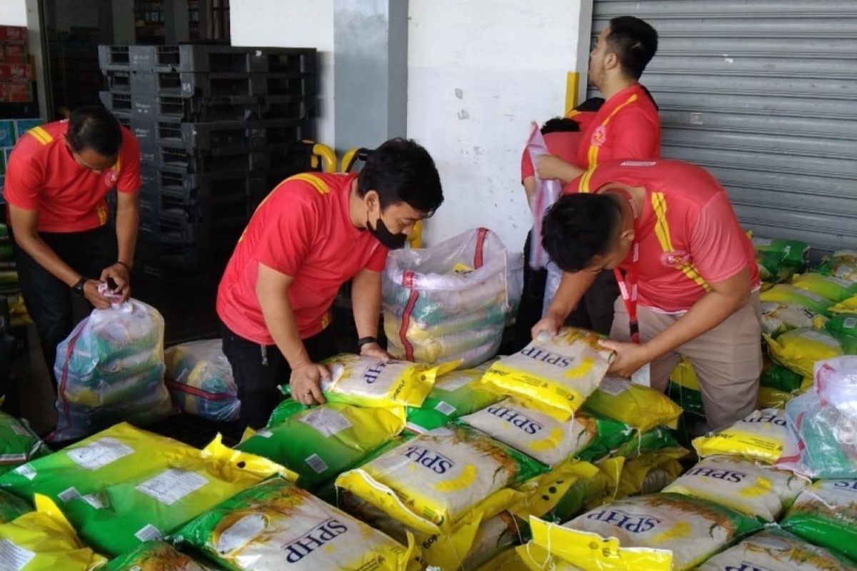 ID Food gencarkan distribusi beras SPHP ke ritel modern