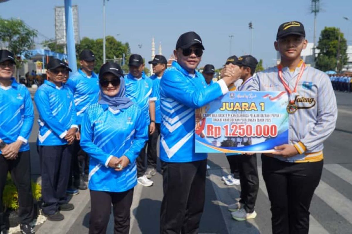 Pemkot Tegal beri reward untuk atlet dan pelatih berprestasi