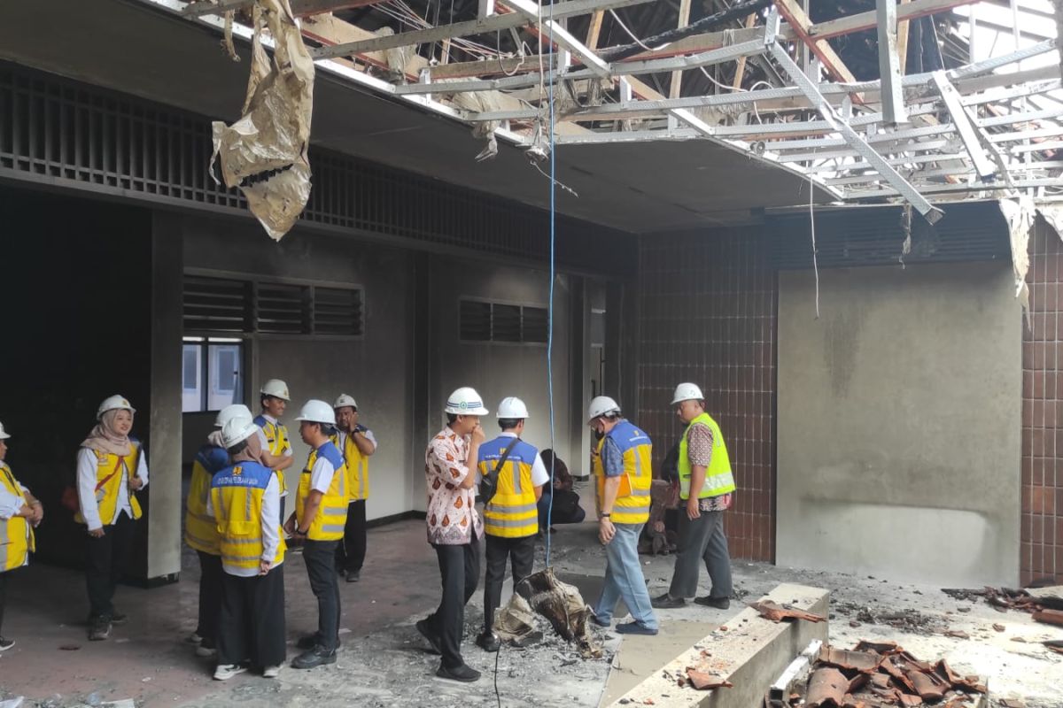 Kementerian PUPR cek kerusakan gedung di Kabupaten Kediri