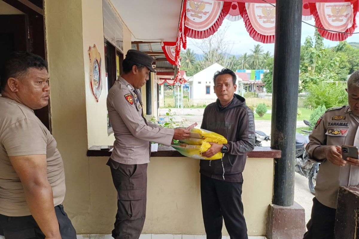 Polres Parimo salurkan 2 ton beras pada Gerakan Pangan Murah