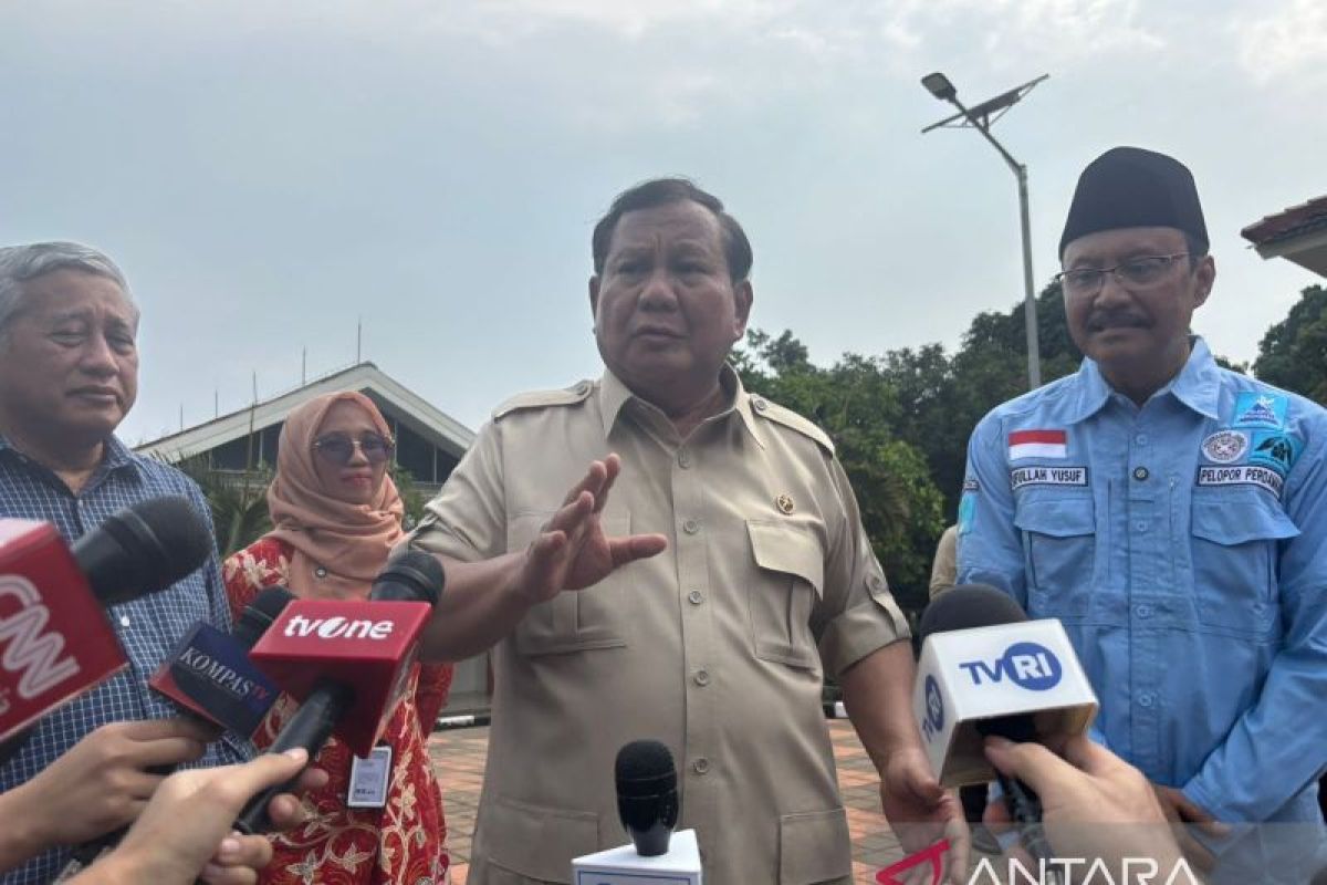 Prabowo vows to cut waste, corruption in education budget