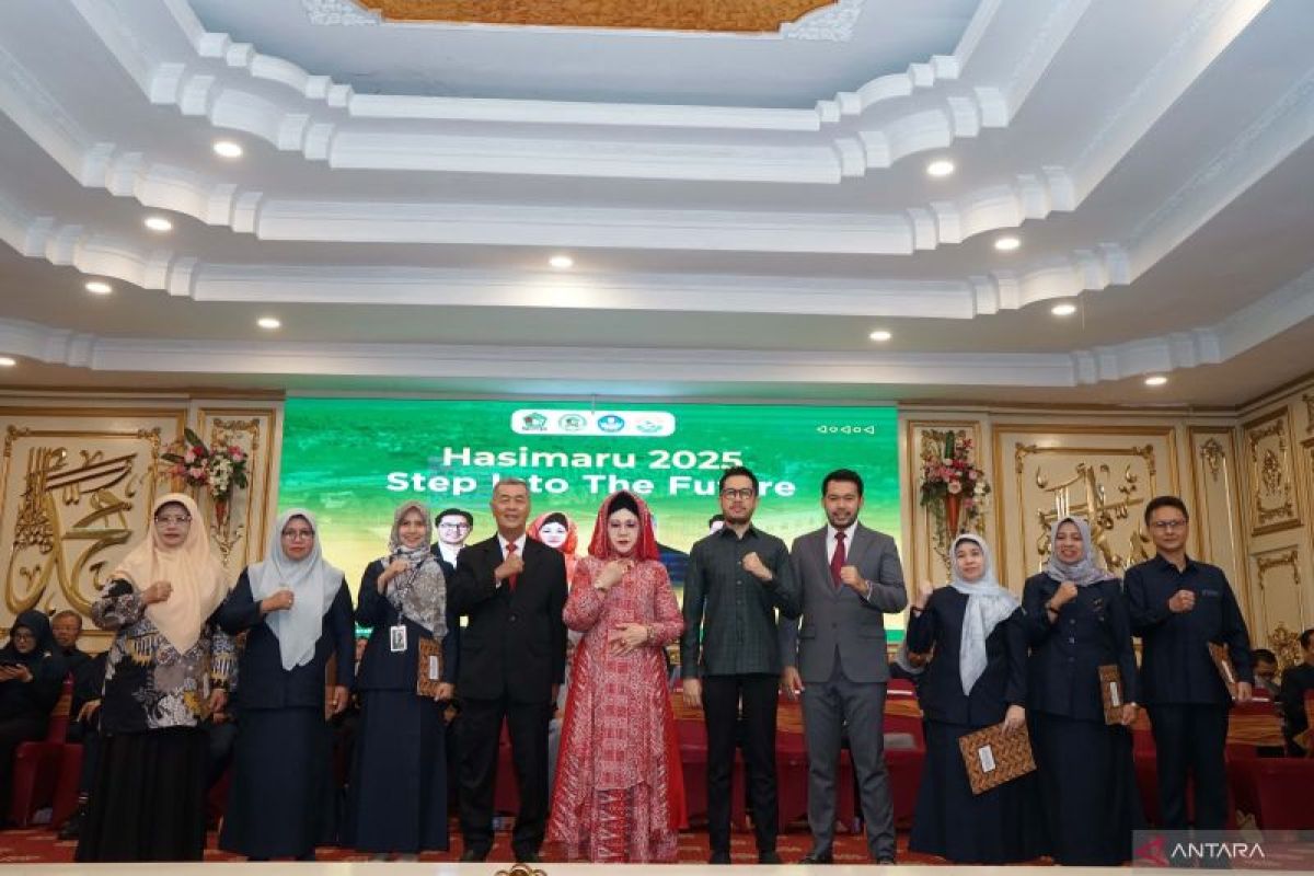 Termasuk tiga mahasiswa internasional, Rektor kukuhkan 1000 mahasiswa Unbrah pada Hasimaru 2025.