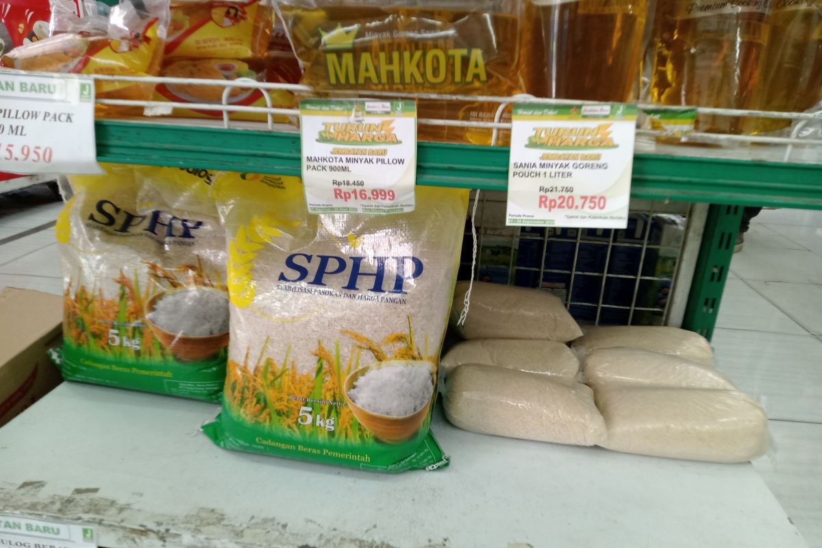 Disdag cari solusi atasi kekosongan beras premium di Mataram