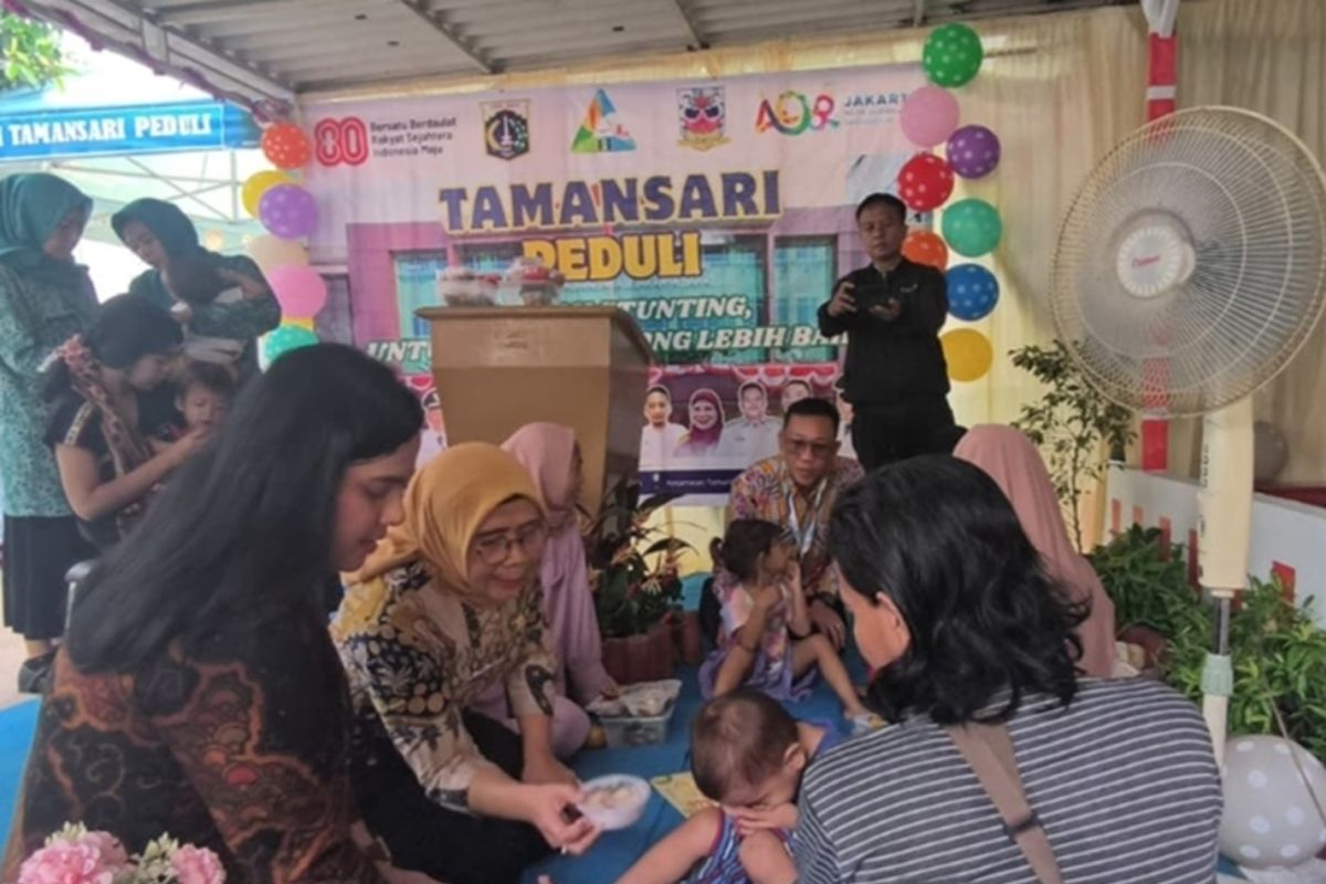 Pemkot Jakbar luncurkan Pos Gizi dan Stunting Balita di Tamansari