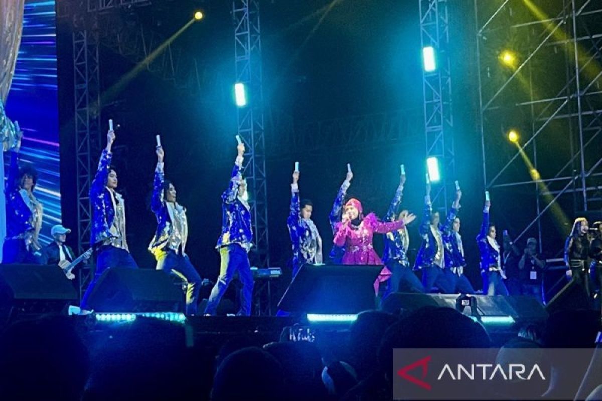 Synchronize Fest Bikin Heboh, Apple Bikin Gebrakan